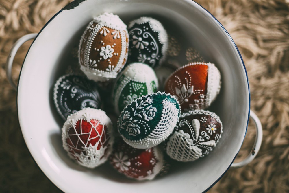 Wir wünschen Ihnen ein wunderbares Osterfest. Die Fastenzeit ist vorbei. Es kommt die Zeit der Kuchen, Ostereier und Osterhasen. 

#ostern
