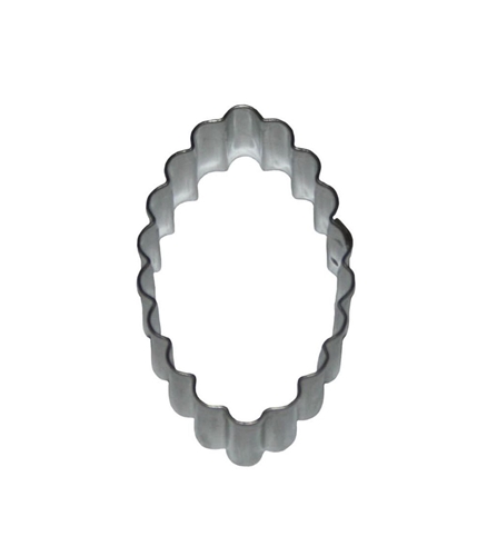 Oval – scalloped cookie cutter, tinplate